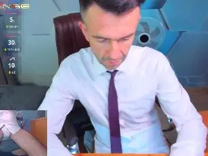 Cam4 Free Live Porn of HenryGarret