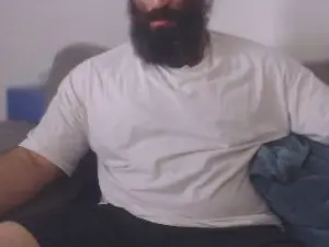 Cam4 Free Live Porn of Hugehairymacho
