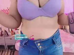 Cam4 Nude Webcam of Sammy_Mature