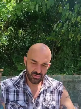 Cam4 Watch Live Sex Cams of ilciuciu20