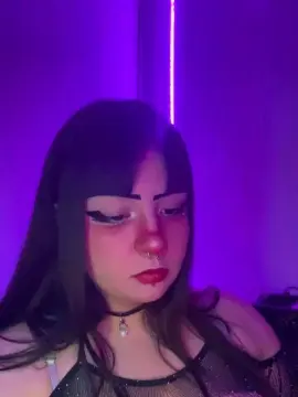 Cam4 Free Live Porn of ugly_shinii