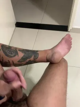 Cam4 Watch Live Sex Cams of erihs