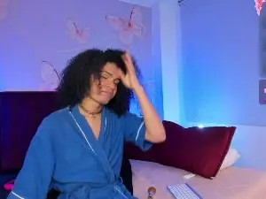 Cam4 Live Porn of vnuss__