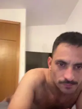 Cam4 Live Porn of rafabr91