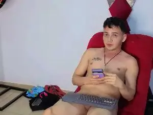 Cam4 Best live sex cam show of NicolasAthletic