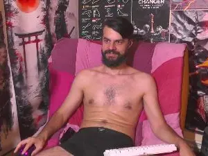 Cam4 Live Sex of hornymaster93