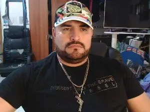 Cam4 Free Porn Cam of hazmetuyo24