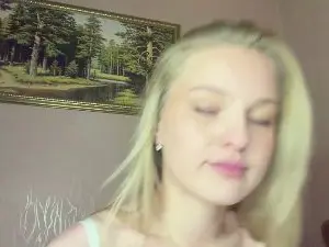 Cam4 Private Sex Chat of RolandeBaseler