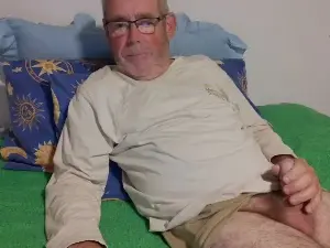 Cam4 Free Live Porn of ShyTanner1961