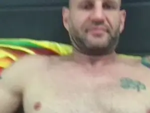Cam4 Live Sex Cam of BrianOmally