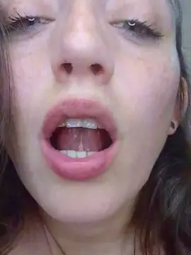 Cam4 Live Sex of Mileepecas
