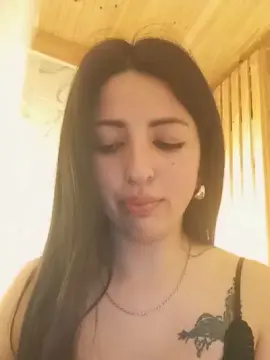 Cam4 Free Live Porn of lulijazmin