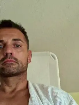 Cam4 Live Porn of Daniel85Schlam