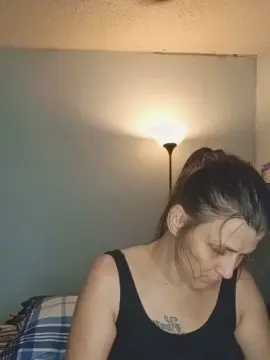 Cam4 Adult Video Chat of jealousjessalyn