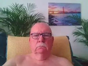 Cam4 Live Sex of carebear2022