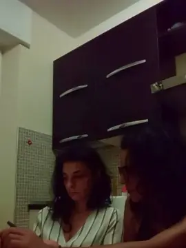 Cam4 Private Sex Chat of LuciaeGraziella