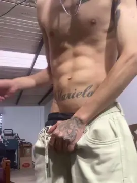 Cam4 Free Live Porn of 23powercm