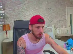 Cam4 Free Live Porn of JonahShaw