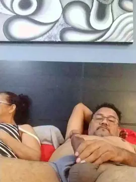 Cam4 Live Porn of Marino1977