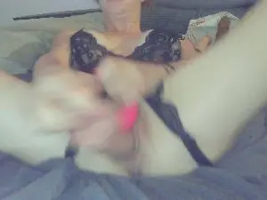 Cam4 Free Live Porn of ambreyxes