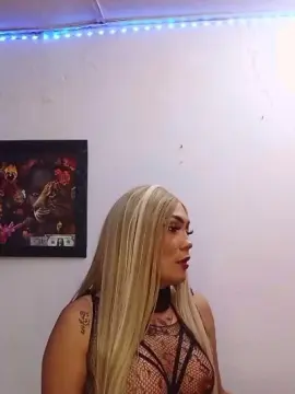 Cam4 Watch Live Sex Cams of Pamela_doll19