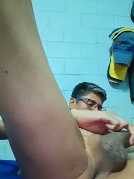 Cam4 Best live sex cam show of ChilanguitoHOT