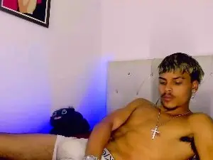 Cam4 Private Sex Chat of angel_foxc_