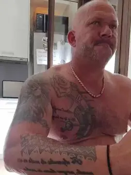 Cam4 Live Porn of misteralexxx
