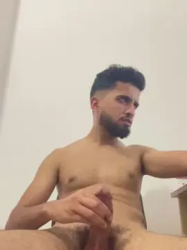 Cam4 Free Live Porn of Bigiheb46