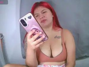Cam4 Adult Video Chat of Lynieh