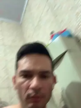 Cam4 Free Porn Cam of logmoraes_