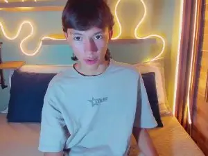Cam4 Live Sex of Alan_Madisson