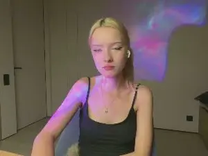Cam4 Free Live Porn of EvonTuplano