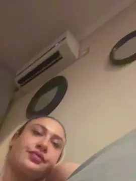 Cam4 Nude Webcam of sex_kitten8