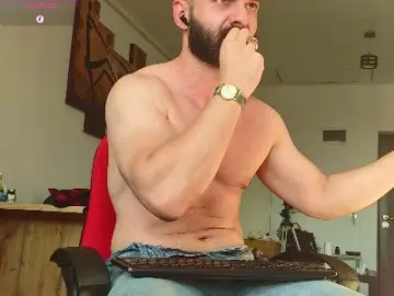 Cam4 Live Porn of GipsyKingRo