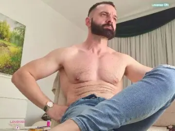 Cam4 Nude Webcam of GipsyKingRo