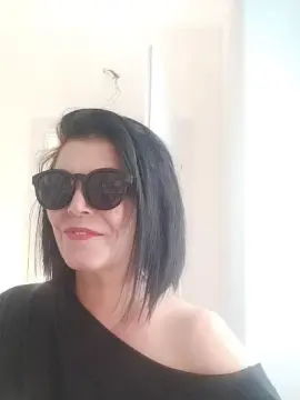 Cam4 Live Porn of brunettaspetti1