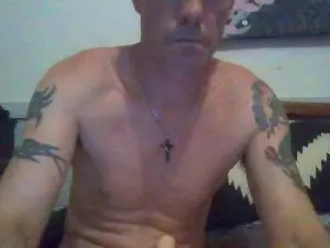 Cam4 Live Sex Cam of SexiausCpl69