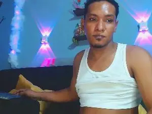 Cam4 Sex Chat of grandeygruesa1