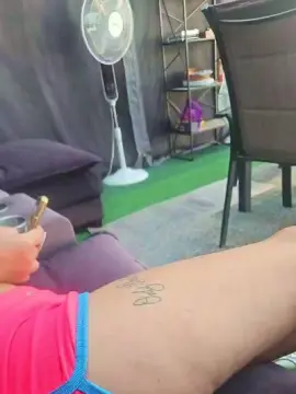 Cam4 Live Sex of Mogliehot79