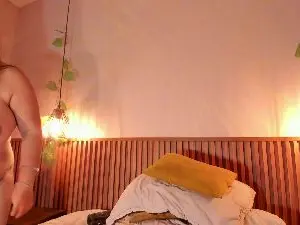 Cam4 Private Sex Chat of Emiily_Grace