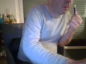 Cam4 Free Live Porn of cummaker_fun