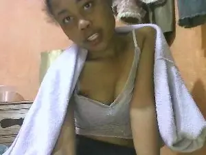 Cam4 Adult Video Chat of Quobi