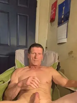 Cam4 Free Live Porn of davedonny45