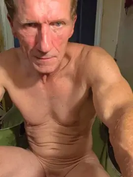 Cam4 Live Porn of davedonny45