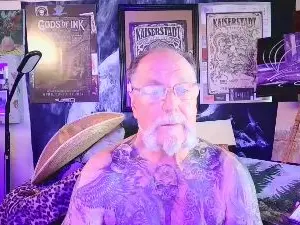 Cam4 Sex Chat of blindsurfer