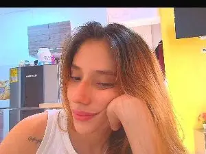 Cam4 Live Porn of Alaiapink