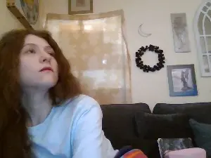 Cam4 Watch Live Sex Cams of QueenCrimson