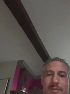 Cam4 Watch Live Sex Cams of max83_fun