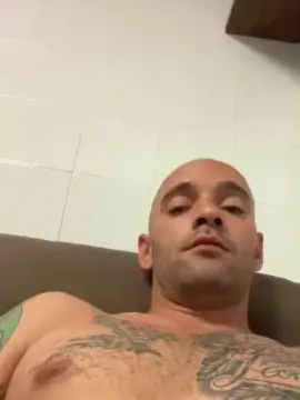 Cam4 Live Sex Cam of voglioso198
